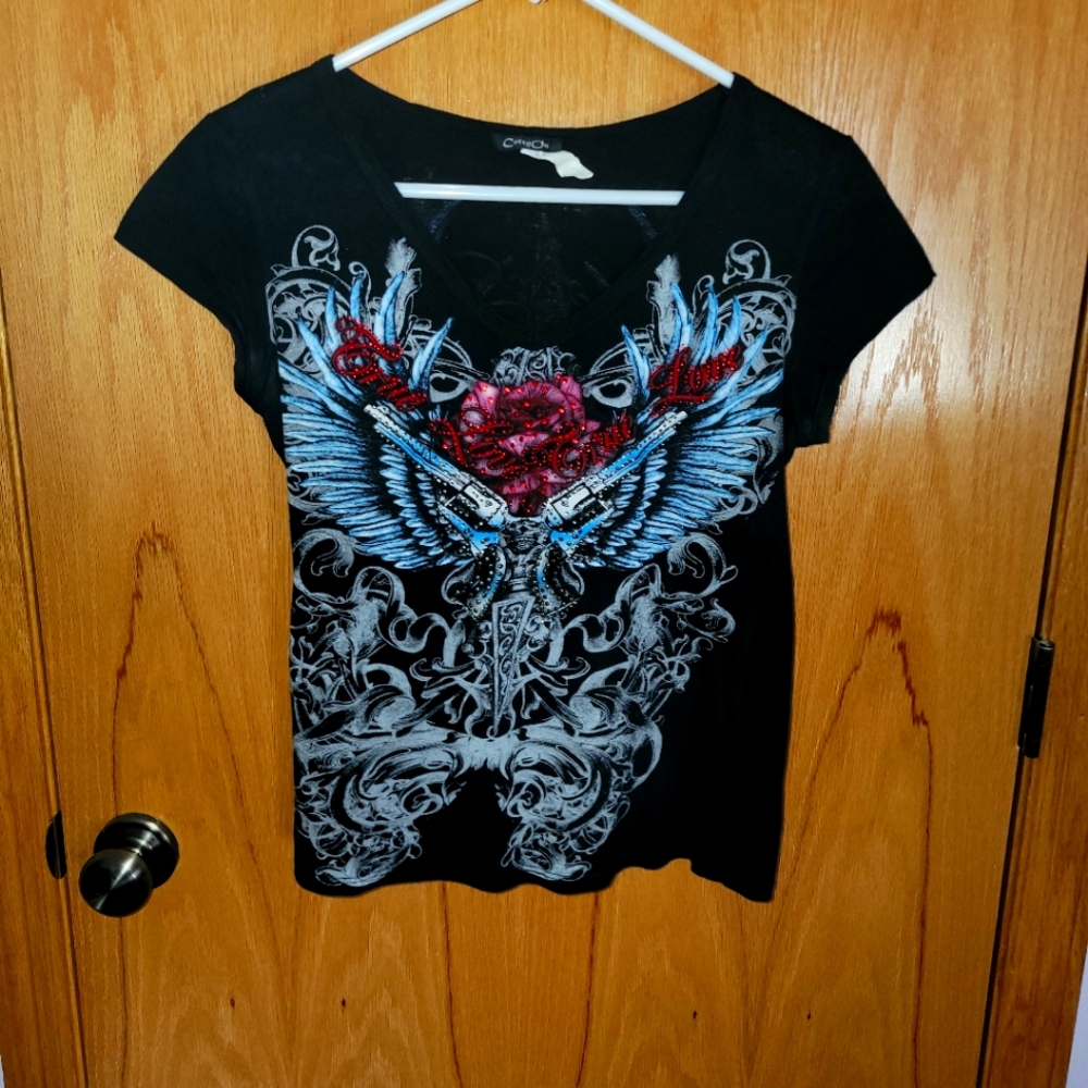 Studded Graphic V-Neck T-shirt